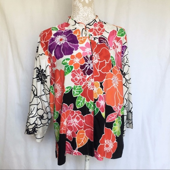 Natori // Pink Floral Satin Pajama Button Up Shirt
